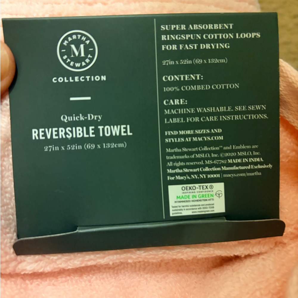 NWT Martha Stewart Quick-Dry Pink Bath Towel - Picture 2 of 2